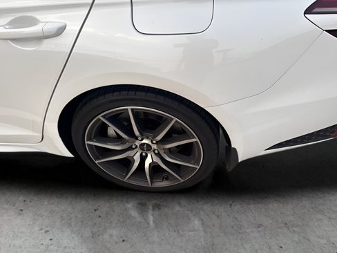 Used 2026 Genesis G70 2.5T Prestige RWD image 11