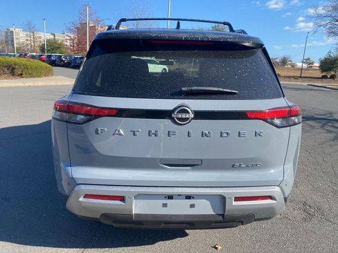 Used 2022 Nissan Pathfinder SL image 6