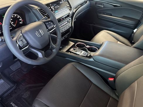New 2026 Honda Ridgeline Black Edition image 13