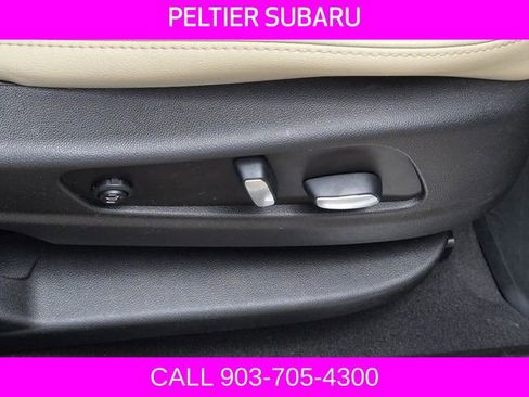 Used 2019 Cadillac XT5 FWD image 15