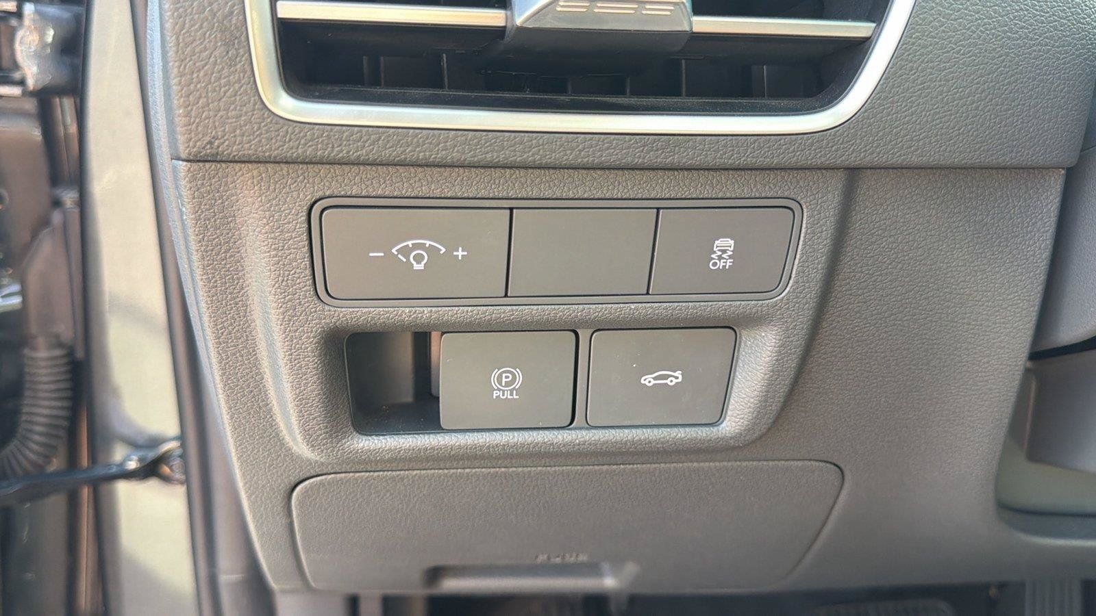 Used 2024 Hyundai Sonata SEL FWD image 9