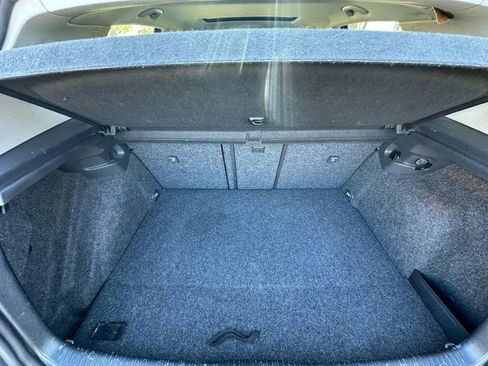 Used 2008 Volkswagen Rabbit S image 15