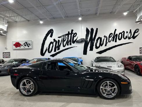 Used 2013 Chevrolet Corvette Grand Sport w/ 2LT Preferred Equipment Group image 10