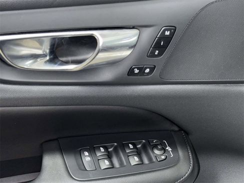 Used 2023 Volvo S60 T8 Plus w/ Climate Package image 20