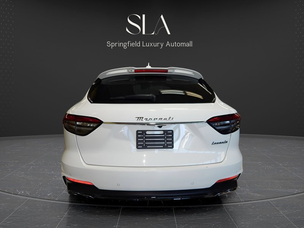 Used 2023 Maserati Levante Modena AWD/4WD image 6