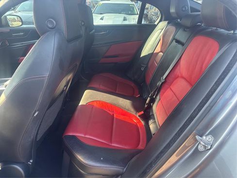 Used 2017 Jaguar XE R-Sport image 9