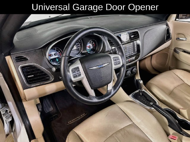 Used 2014 Chrysler 200 Limited FWD image 25