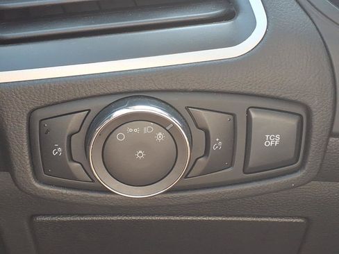 Certified 2024 Ford Edge SEL AWD/4WD image 17