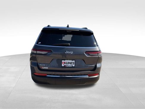 Used 2024 Jeep Grand Cherokee L Limited w/ Luxury Tech Group II image 9