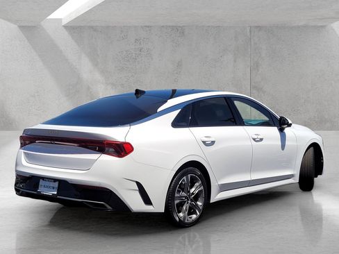 Used 2023 Kia K5 EX w/ EX Premium Package FWD image 5