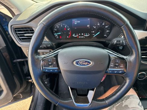 Used 2021 Ford Escape SE w/ Convenience Package image 21