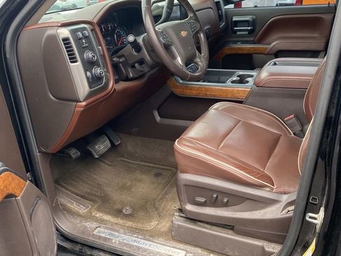 Certified 2015 Chevrolet Silverado 1500 High Country w/ High Country Premium Package image 28