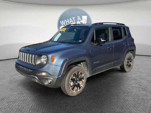 Used 2023 Jeep Renegade Latitude AWD/4WD image 8