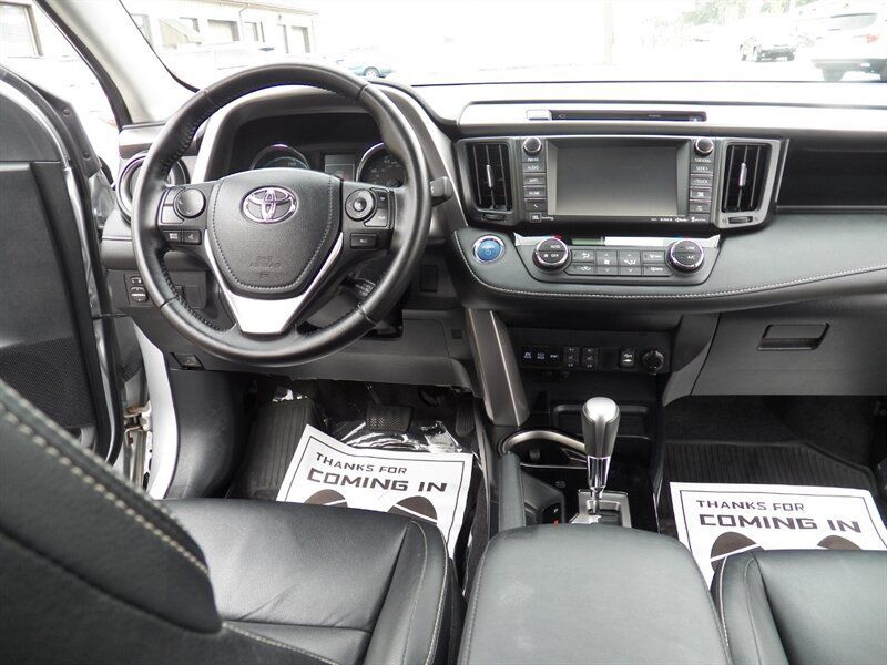 Used 2016 Toyota RAV4 Limited w/ Advanced Technology Package AWD/4WD image 16