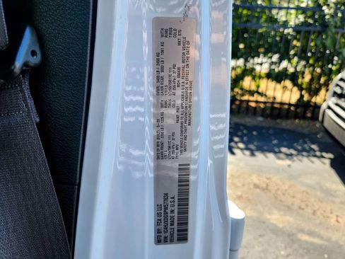 Used 2023 Jeep Wrangler Willys image 27