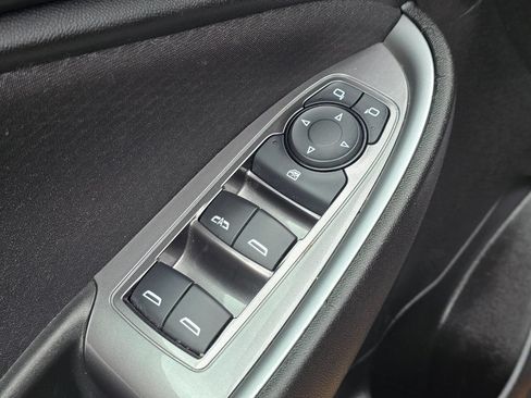 Used 2023 Chevrolet Malibu LT FWD image 16