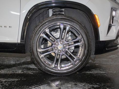 Certified 2025 Chevrolet Traverse High Country image 8