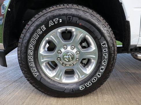 Used 2025 RAM 2500 Big Horn image 32