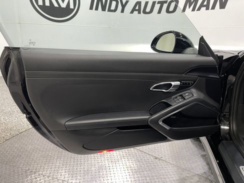 Used 2017 Porsche 911 Carrera 4S AWD/4WD image 14