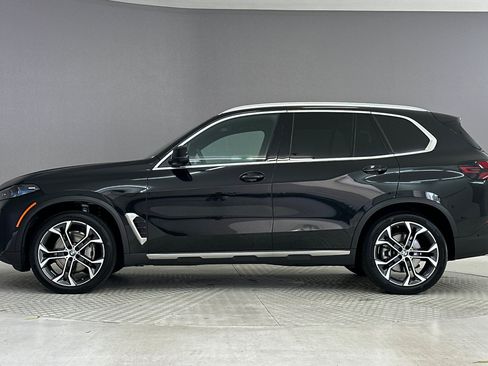 Used 2026 BMW X5 sDrive40i RWD image 2