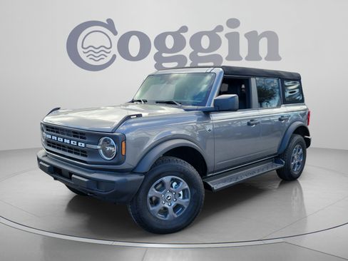 New 2025 Ford Bronco Big Bend AWD/4WD image 1