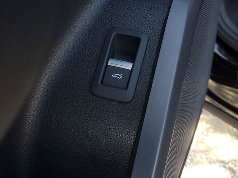 Certified 2023 Audi Q5 2.0T Premium w/ Convenience Package image 20