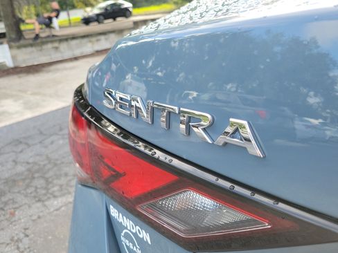 Certified 2024 Nissan Sentra SV FWD image 9