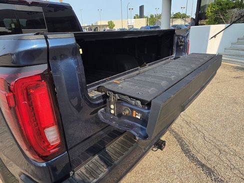 Used 2022 GMC Sierra 1500 Denali AWD/4WD image 36