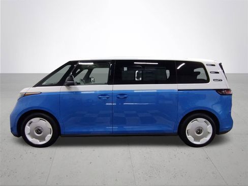 New 2025 Volkswagen ID. Buzz 1st Edition image 8