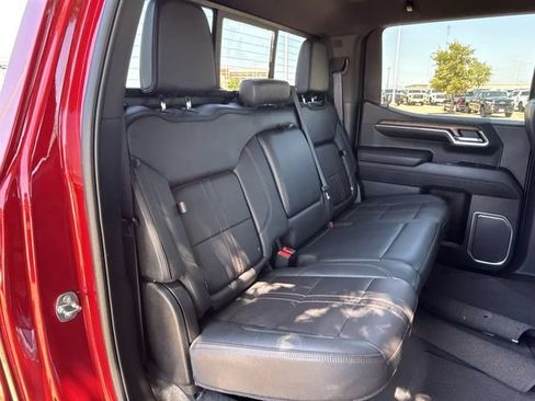 Certified 2023 Chevrolet Silverado 1500 High Country w/ Technology Package AWD/4WD image 29