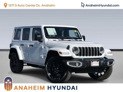 Used 2024 Jeep Wrangler Sahara image 1