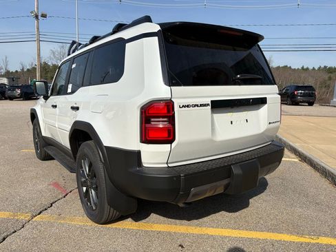 New 2026 Toyota Land Cruiser image 3