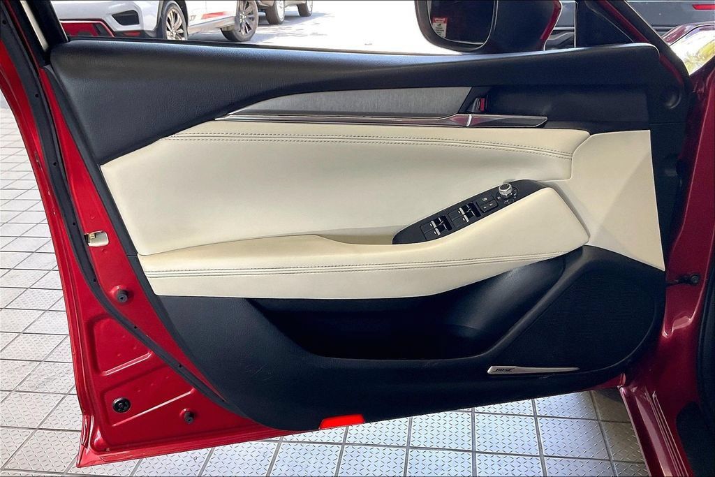Used 2019 MAZDA MAZDA6 Grand Touring Reserve FWD image 2