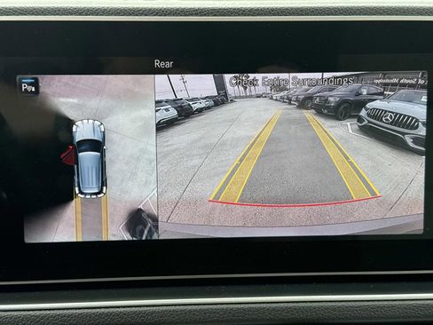 Used 2021 Mercedes-Benz GLE 350 4MATIC image 26