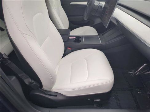 Used 2021 Tesla Model 3 Long Range image 20