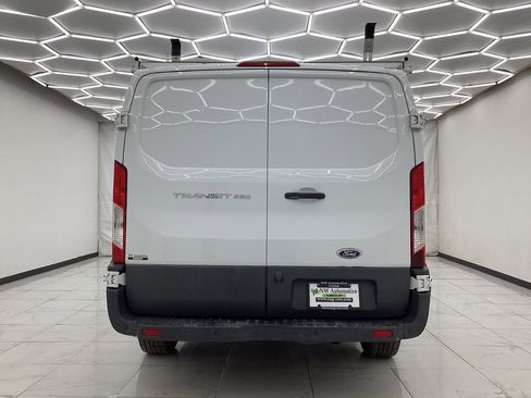 Used 2016 Ford Transit 250 130 Low Roof image 10