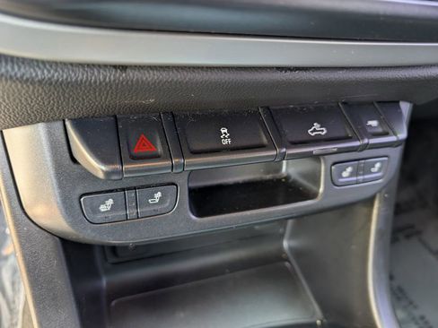 Used 2018 Chevrolet Colorado LT w/ LT Convenience Package image 25