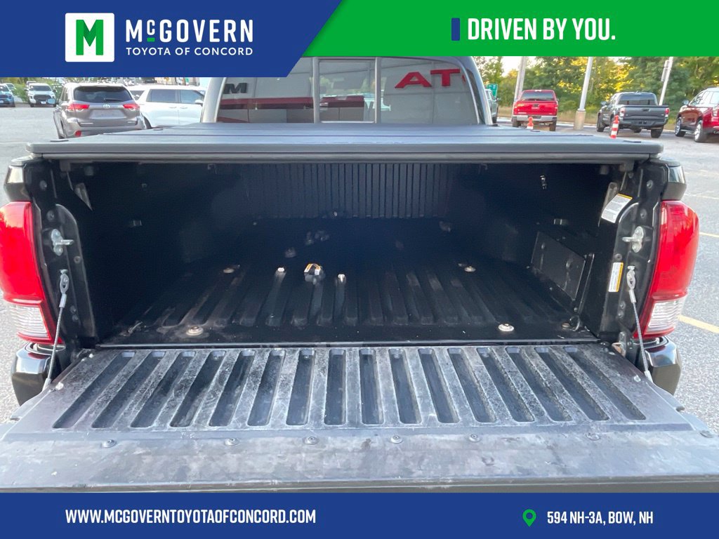 Used 2022 Toyota Tacoma SR AWD/4WD image 27