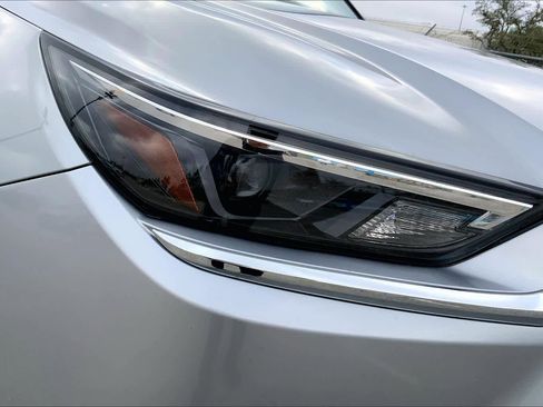 Certified 2025 Toyota Grand Highlander AWD image 27