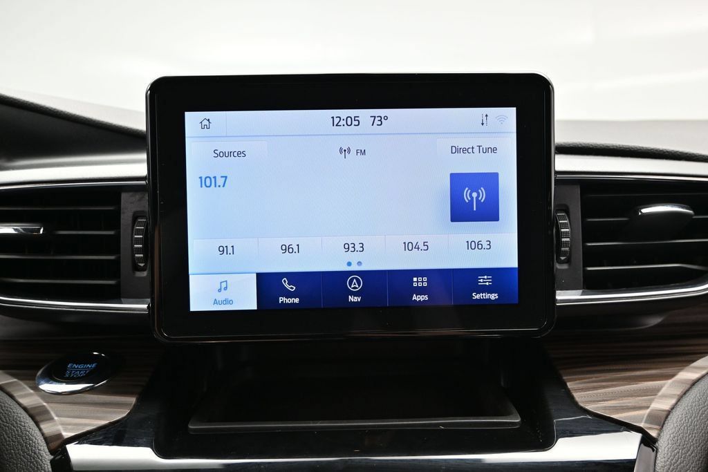 Used 2023 Ford Explorer Limited AWD/4WD image 24