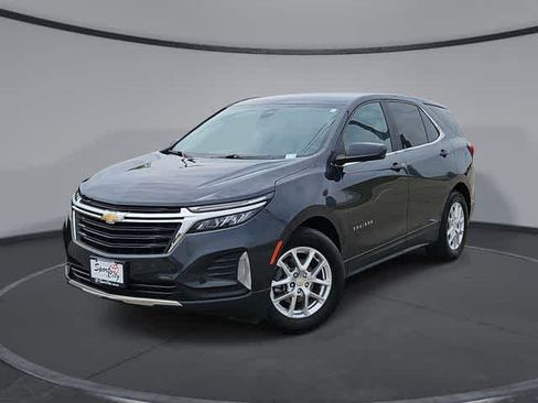 Used 2022 Chevrolet Equinox LT FWD image 1