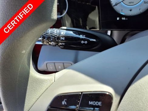 Certified 2024 Hyundai Elantra SEL image 9