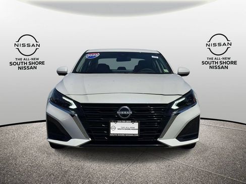 Certified 2025 Nissan Altima 2.5 SL FWD image 2