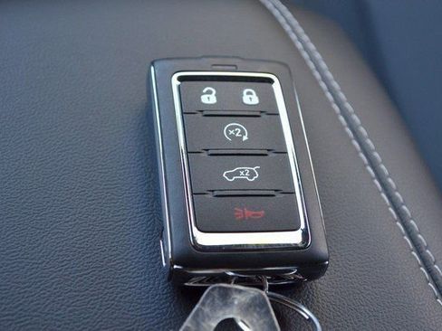 New 2025 Jeep Grand Cherokee Limited w/ Black Appearance Package image 22