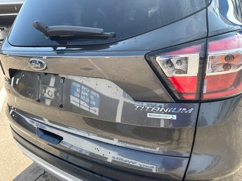 Used 2018 Ford Escape Titanium FWD image 7