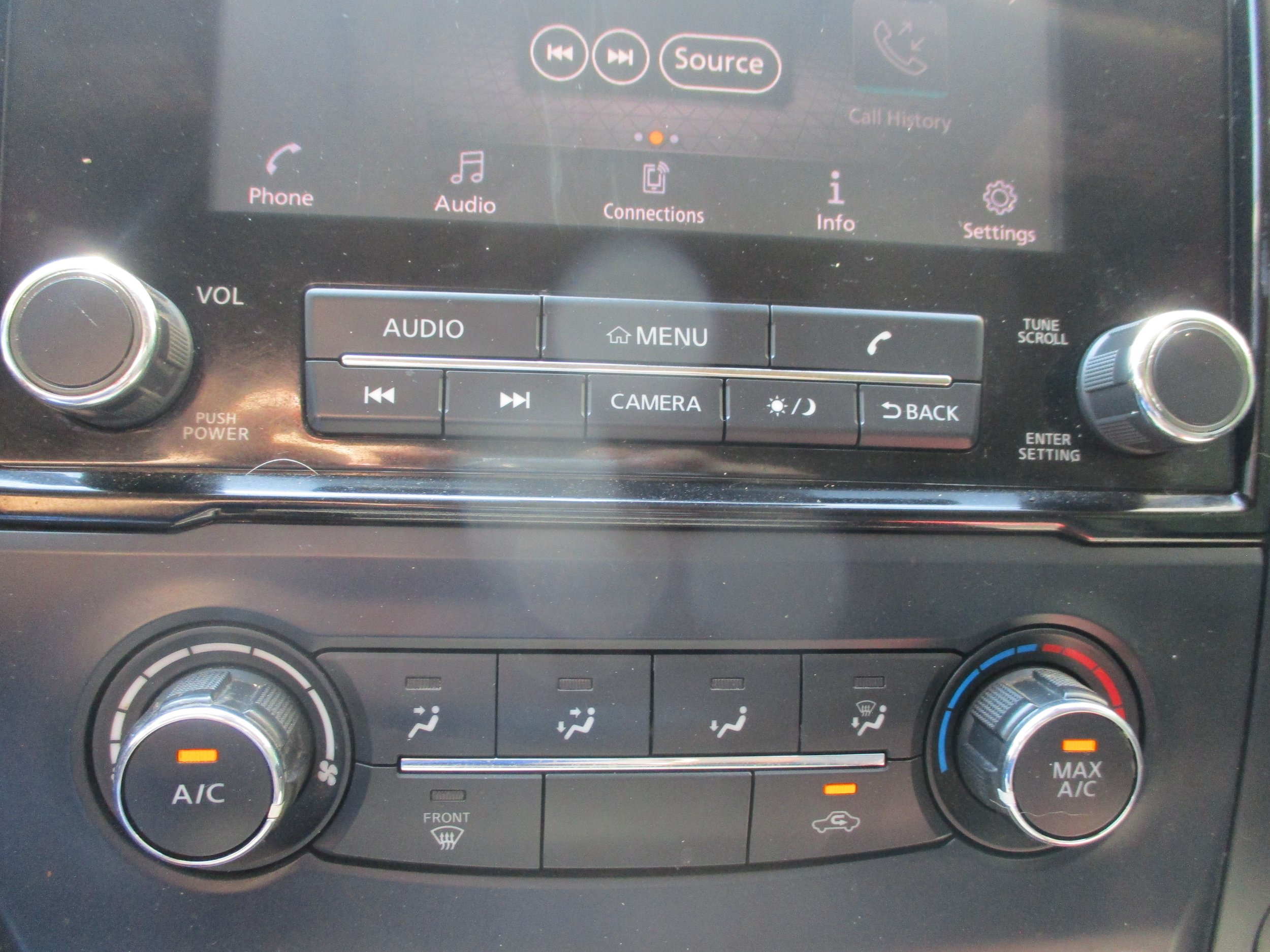 Used 2021 Nissan Titan S w/ S Utility Package AWD/4WD image 16