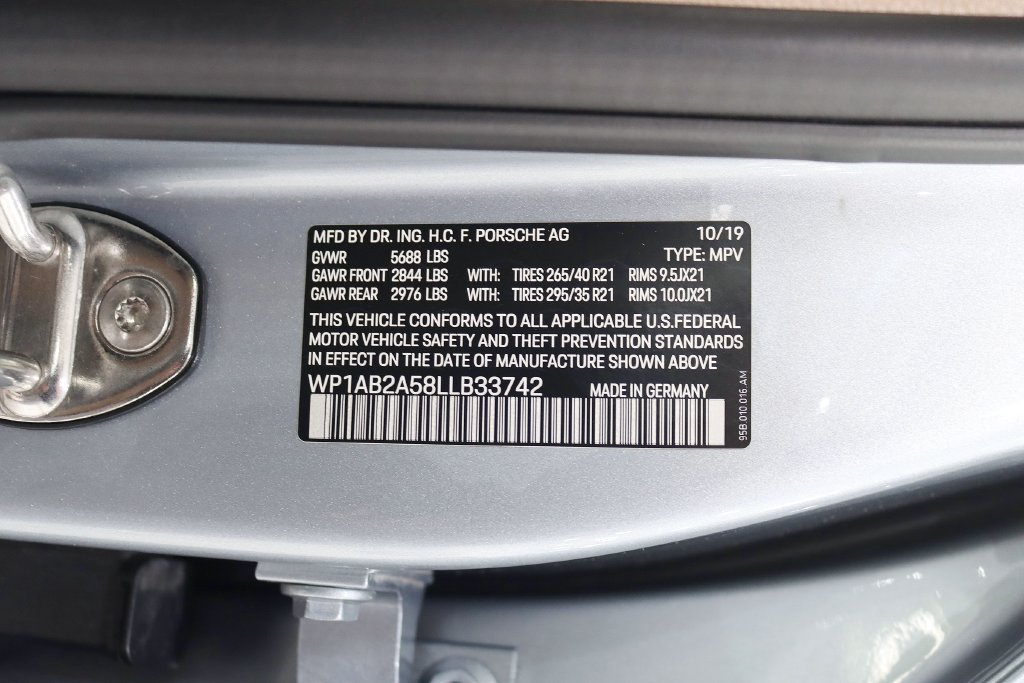Used 2020 Porsche Macan S AWD/4WD image 38