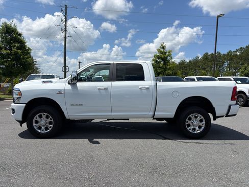 Used 2024 RAM 2500 Laramie AWD/4WD image 5