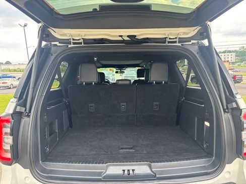 Used 2024 Ford Expedition Max Limited RWD image 13
