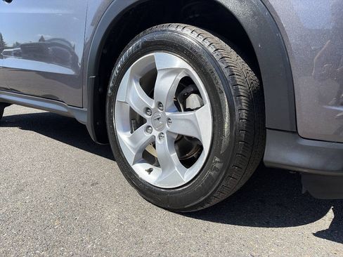 Used 2017 Honda HR-V EX-L image 14